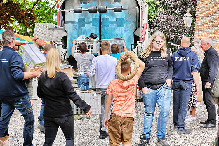 Rommelmarkt 2022 Waarder_239